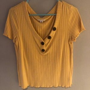 American eagle v neck top